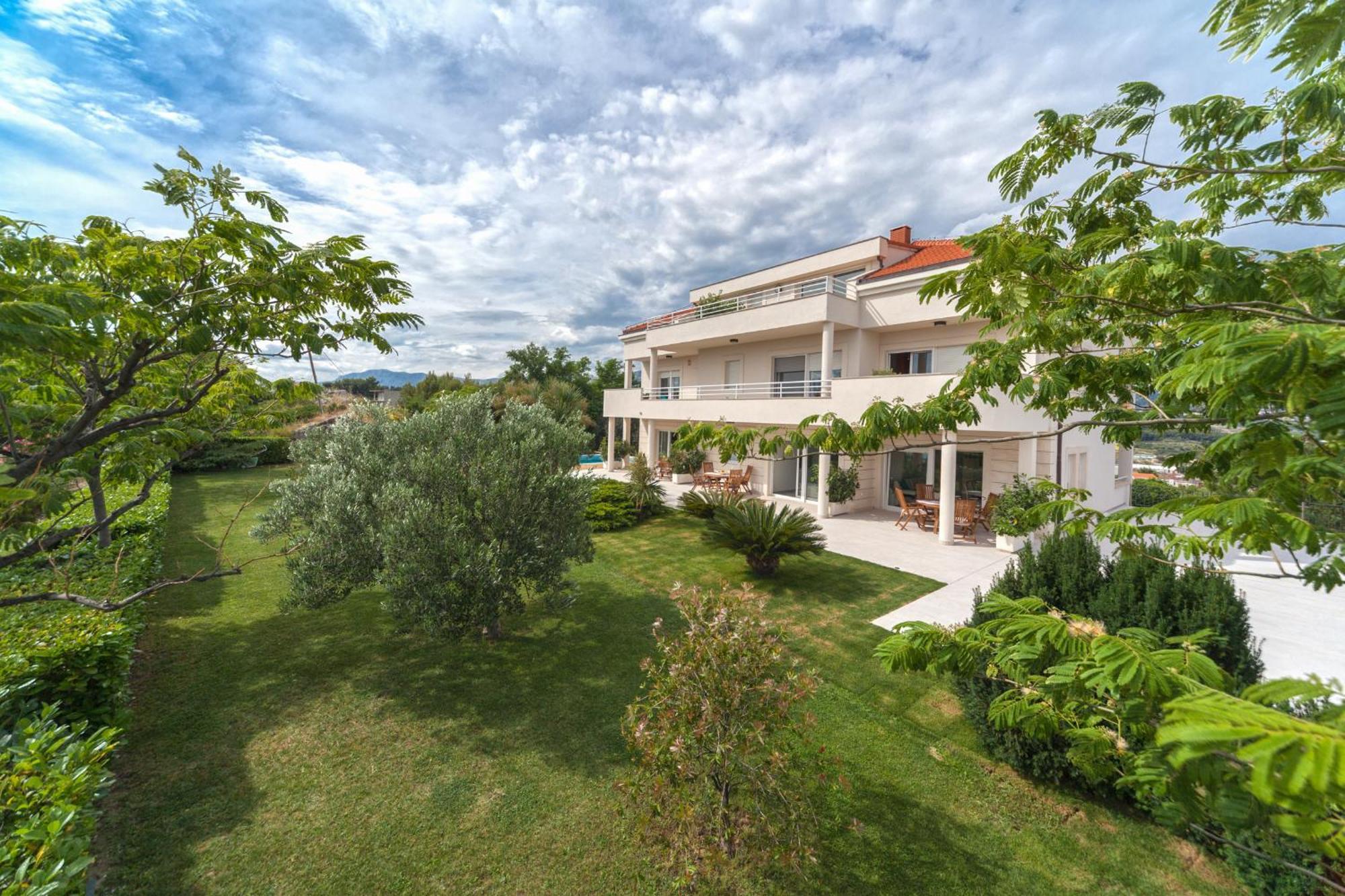 Luxury Apartments Villa Klara Split Exterior photo